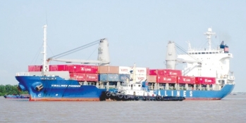 Đội tàu container Việt Nam đảm nhận hoàn toàn tuyến nội địa
